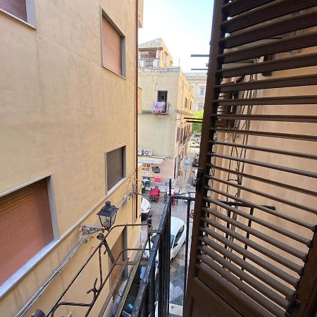 Tanto Di Cappello Home باليرمو المظهر الخارجي الصورة
