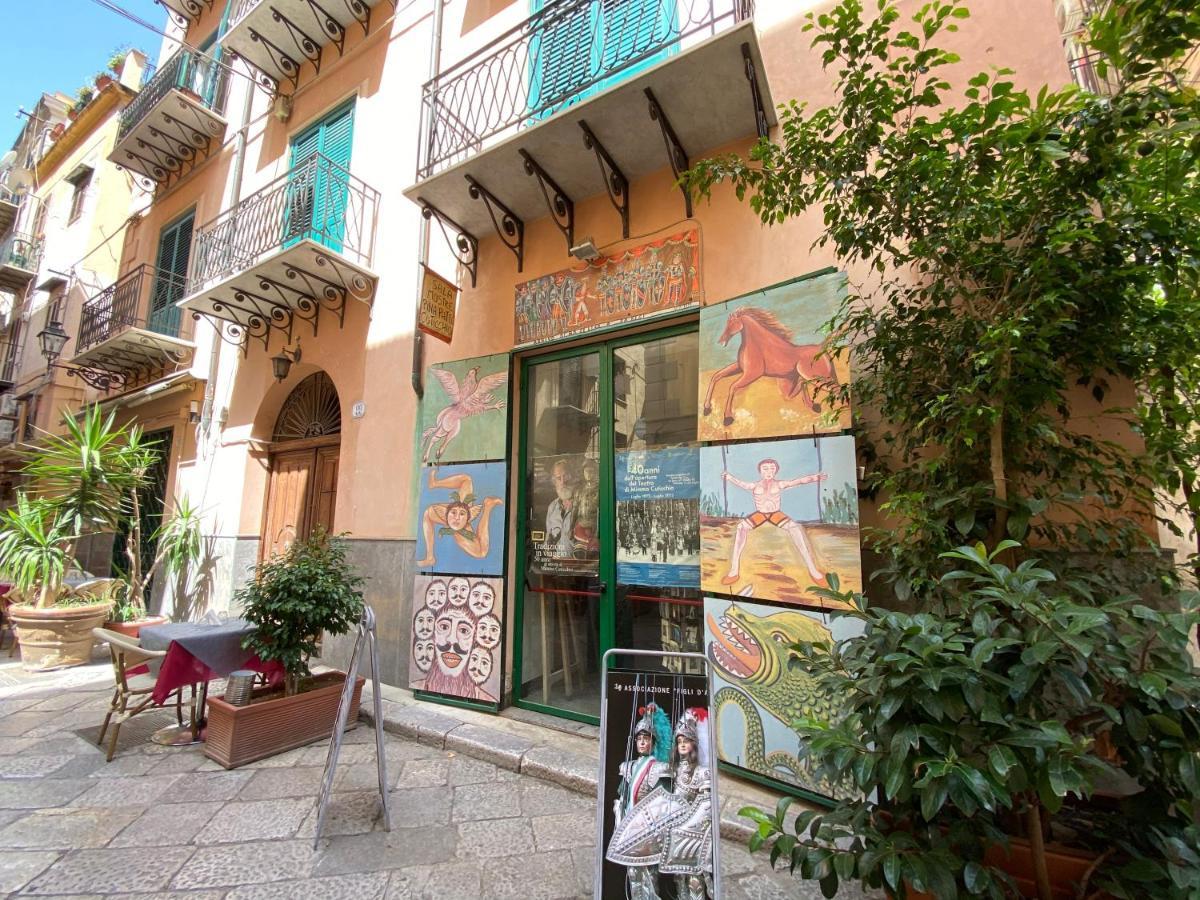 Tanto Di Cappello Home باليرمو المظهر الخارجي الصورة